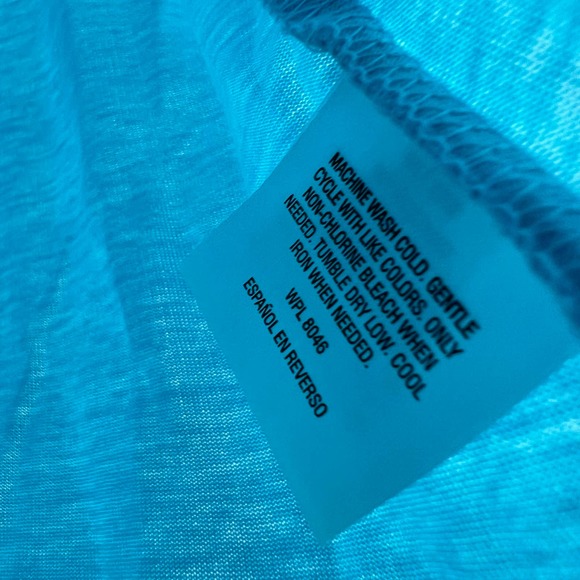Charter Club Light Blue Cap Sleeve Tshirt V Neckline Women's Medium NEW NWT - Picture 7 of 7